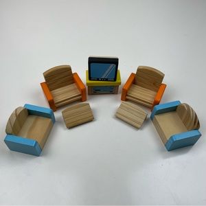 Wooden Doll House Toy Playset